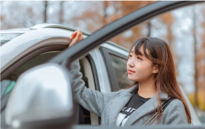 媳婦當車模